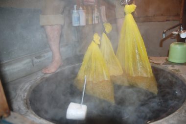 60度のお湯に10分間浸けて温湯消毒