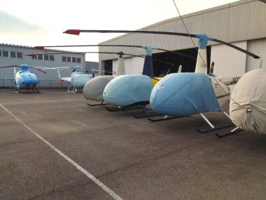 ヘリの整備会社に到着